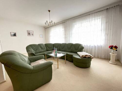 Wohnzimmer im EG - 