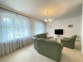 Wohnzimmer im EG - 