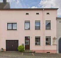 GRENZE L-SCHENGEN: FAMILIENGLÜCK MIT 4 SCHLAFZIMMER 2 BÄDER GARTEN + GARAGE - Perl