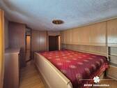 Vorderhaus_Zimmer1 - 