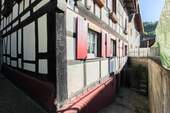Fassade Seitenansicht - Einfamilienhaus mit 192,00 m² in Forbach zum Kaufen