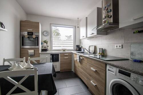 Wohnung 1 Küche - 2 Zimmer Mehrfamilienhaus, Wohnhaus zum Kaufen in Krefeld