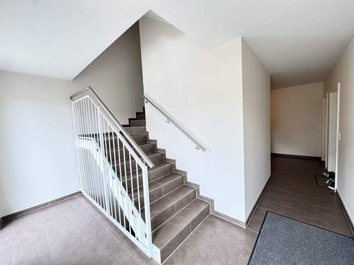 Treppenhaus - 3 Zimmer Etagenwohnung in Buchholz