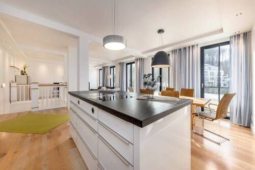 Willkommen! OG Wohnmittelpunkt mit klaren Struktur - Etagenwohnung mit 111,00 m&sup2; in Binz zum Kaufen