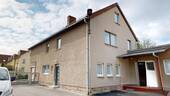 Ansicht hofseitig Hauptgebäude mit Hauseingang und separatem Eingang Gewerbe - 1 Zimmer Mehrfamilienhaus, Wohnhaus in Erfurt
