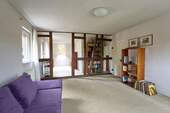 Wohnzimmer 1.OG mit Balken - 