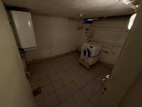 Kellerraum / Waschküche - 
