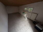 rechte Garage (Hobbyraum) - 