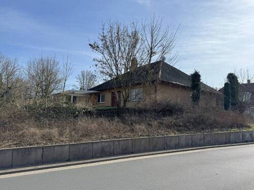 Ansicht West - Einfamilienhaus mit 151,00 m&sup2; in Rehburg-Loccum zum Kaufen