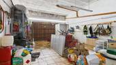 Garage - 