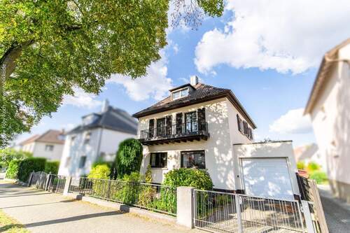 Straßenansicht - 