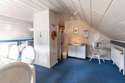 Wohnzimmer Dachgeschoss / Kochecke - 