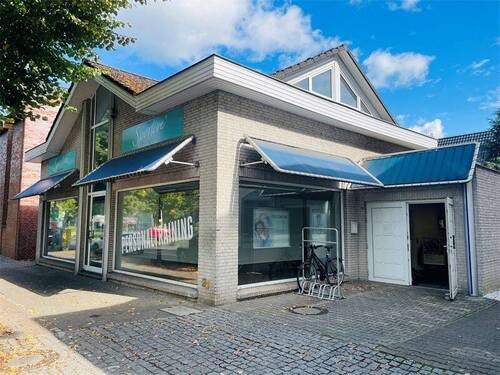 Ansicht mit Garage - Gewerbeobjekt (Büro, Produktion, Verkauf) zum Kaufen in Berlin