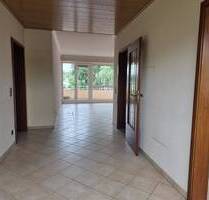 3-Zimmerwohnung mit Garage - 269.000,00&nbsp;EUR Kaufpreis, ca.&nbsp; 84,50&nbsp;m&sup2;&nbsp;Wohnfl&auml;che in Bonn (PLZ: 53179) Lannesdorf