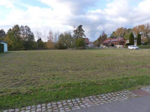 Ansicht Baugrundstück - Häuslebauer gesucht! Großzügiges Bauland in der Gemeinde Ostrau OT Pulsitz zu verkaufen - 13 km bis Döbeln