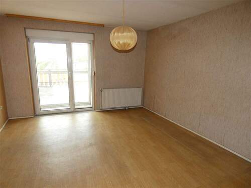 Hinterhaus Schlafraum mit Zugang zur Terrasse OG - 9 Zimmer Mehrfamilienhaus, Wohnhaus zum Kaufen in Herxheim am Berg