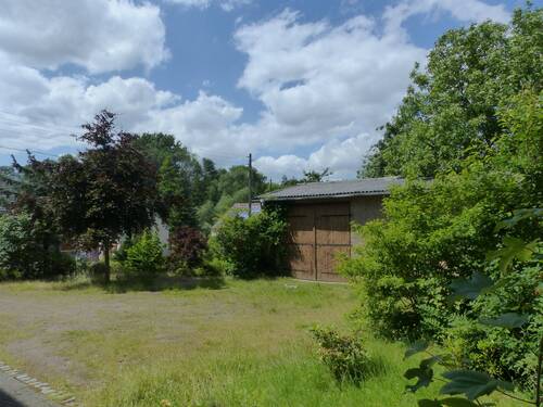 Blick zur Scheune - 