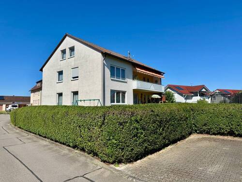 Stellplatz - 3 Zimmer Etagenwohnung zum Kaufen in Friedrichshafen