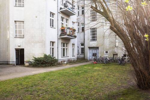 Innenhof - Etagenwohnung mit 91,90 m² in Berlin zum Kaufen