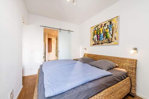 Schlafzimmer_Ansicht 2 - 