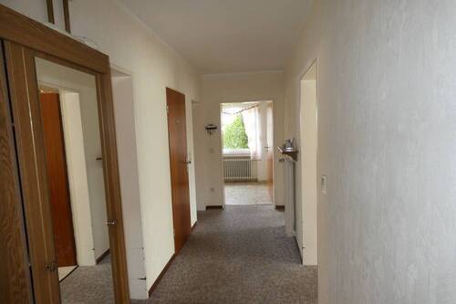 3052 Flur - 