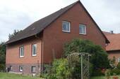 3052 Ansicht vom Vorgarten - 