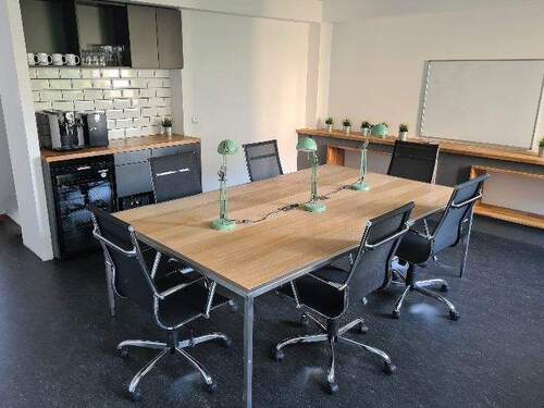 Team Office 5 - Fix Desk Business - 247 Coworking-Spot in Berlin Schöneberg