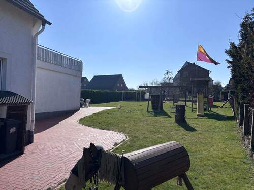 Garten - 6 Zimmer Mehrfamilienhaus, Wohnhaus in Bünde