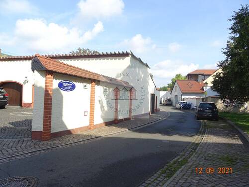 Straßenansicht - 
