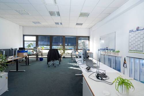 1. Großraumbüro westlich - 