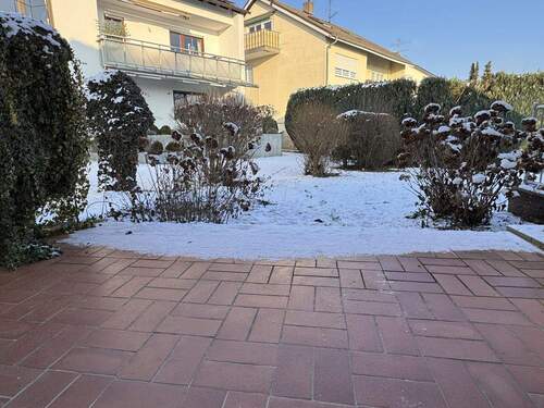 Terrasse vor Küche - 