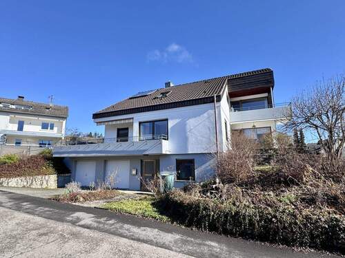 Objektansicht - 7 Zimmer Einfamilienhaus zum Kaufen in Bermatingen