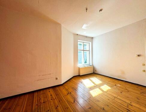 Großes Zimmer.jpg - 2 Zimmer Etagenwohnung in Berlin