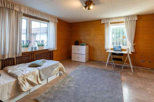 Arbeiten/Kind/Gäste - 