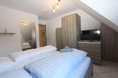 Schlafzimmer OG 2 - 