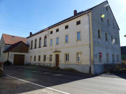 Hausansicht - Ehemaliger Gasthof mit Scheune & Garage in der Gemeinde Großweitzschen OT Mockritz zu verkaufen