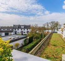 Großzügige 3,5-Zimmer-Wohnung mit Sonnenterrasse & seitlichem Rheinblick in Düsseldorf-Benrath - Düsseldorf Benrath