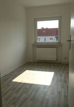Zimmer - 3 Zimmer Etagenwohnung zur Miete in Bad Dürrenberg