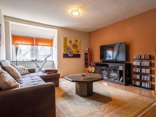 Wohnzimmer - 4 Zimmer Etagenwohnung zur Miete in Arnsberg / Neheim