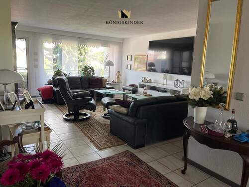 Wohnzimmer - Etagenwohnung mit 102,00 m² in Neckarsulm zum Kaufen