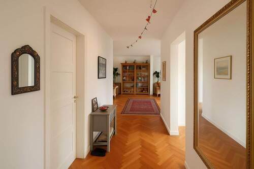 05. Eingangsbereich - 