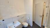 Bad Dusche WC - 2 Zimmer Etagenwohnung in Berlin
