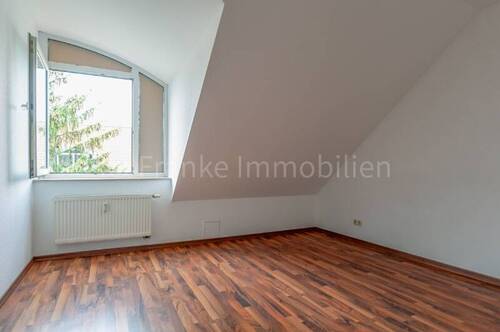 Schlafzimmer Wohnung DG rechts - 