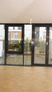 Wohnraum / Terrasse - 2 Zimmer Etagenwohnung in Mönchengladbach