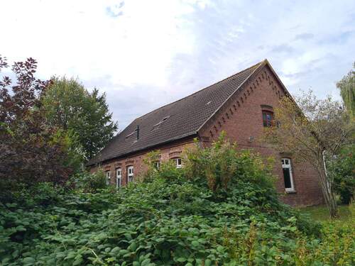 Ansicht - Wohnhaus am Rande von Grünland in Jade