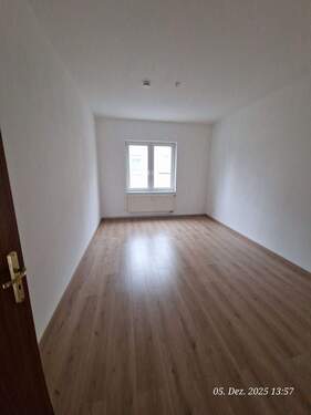 2025_12_05 13-57-43.jpg - 