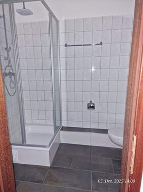 2025_12_05 14-00-23.jpg - 