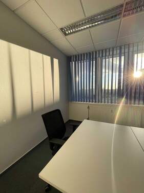 Büroraum 1 - Modernes Büro mit Dachterrasse in Reinickendorf - All-in-Miete