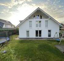 Moderne Doppelhaushälfte mit Vollkeller - Escheburg