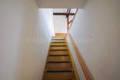 Treppenaufgang zum Dachgeschoss - 